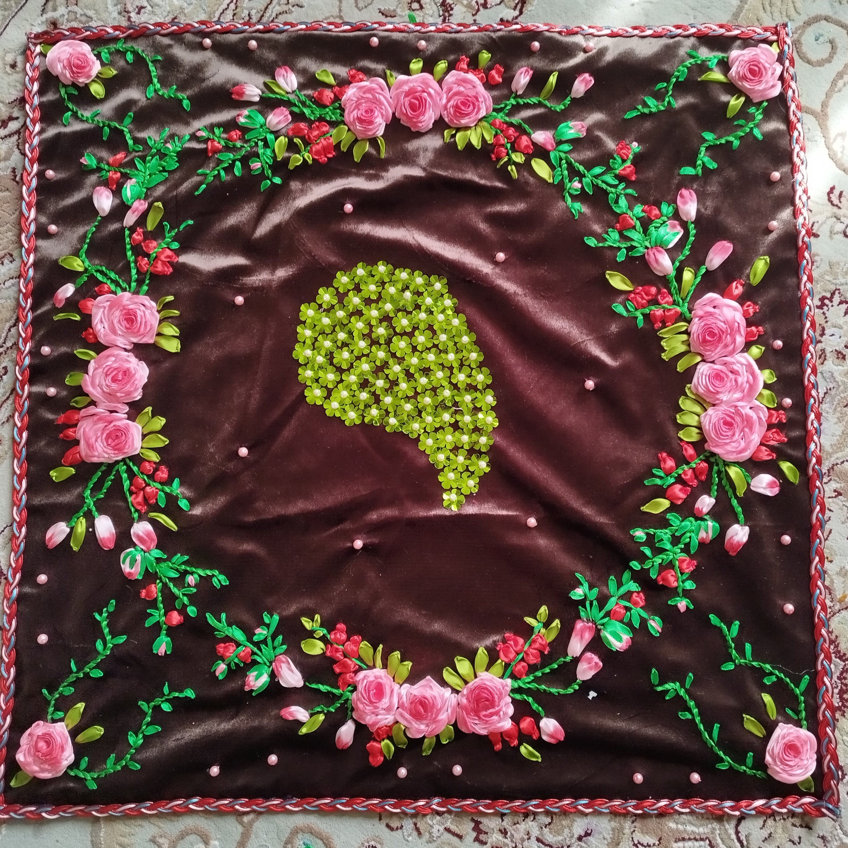 رومیزی زیبا