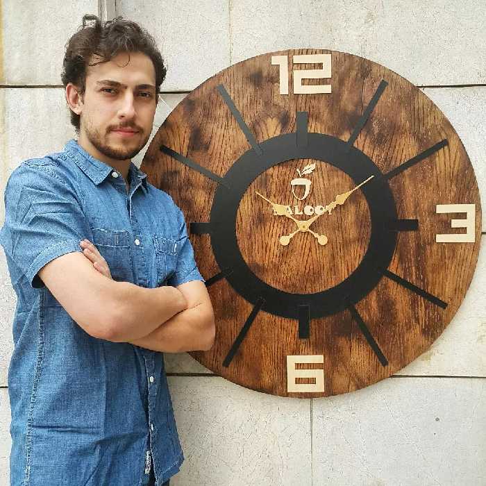 ساعت دیواری چوبی مدل ژوهانسبورگ (Johannesburg) در  سایز 90 موتور تایوانی