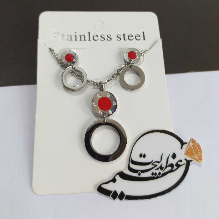 نیم ست  استیل رنگ ثابت درجه یک بسیار زیبا طرح دو دایره شیک و جذاب و باکیفیت با زنجیر 45 سانتی