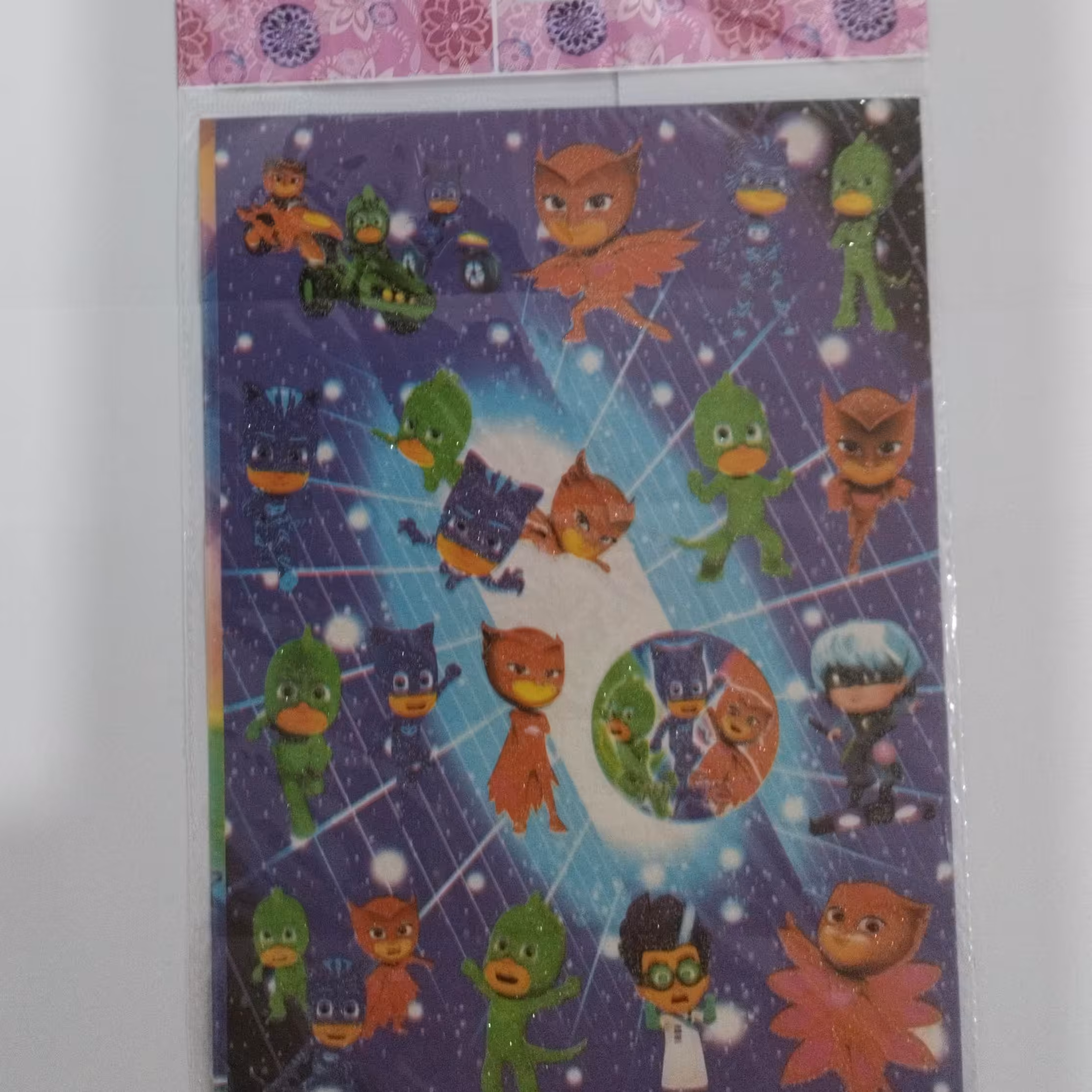 استیکر و برچسب 