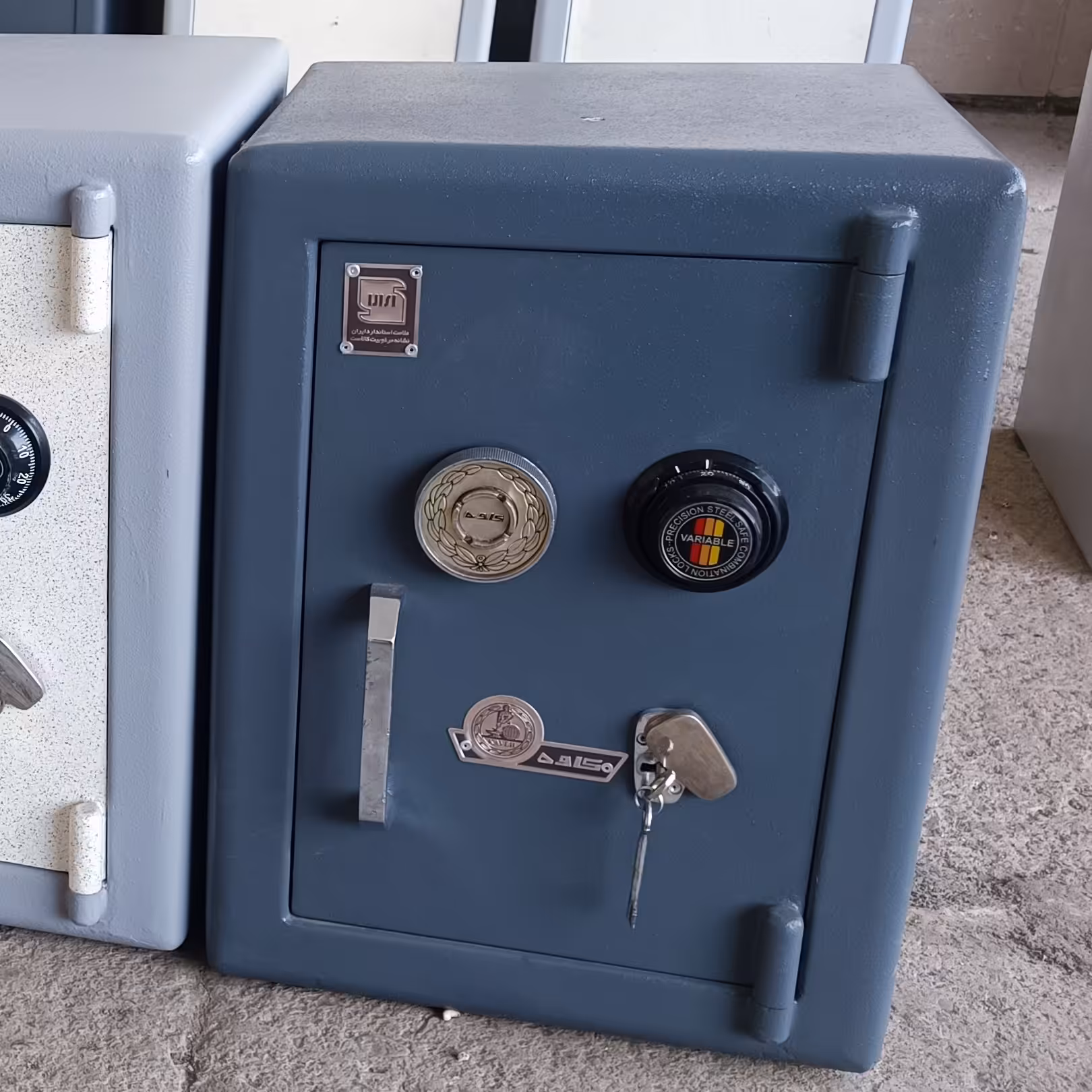 گاوصندوق کاوه اصلی مدل 250KR با رمز اصلی (پس کرایه)