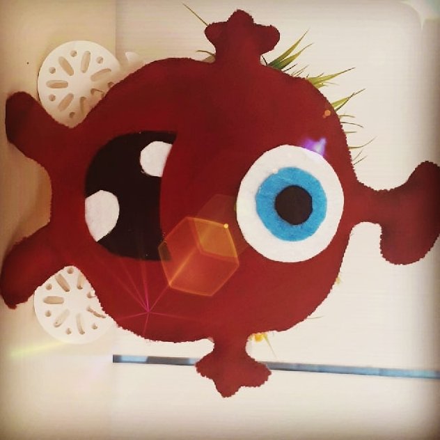 آدم فضایی نمدی