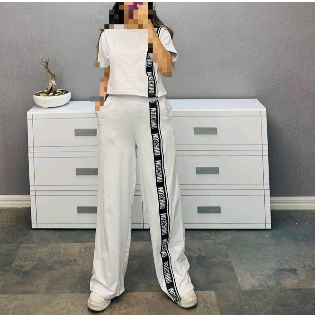 ست تیشرت وشلوار چیمنی