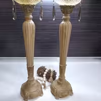 شمعدان  پلیاستر پتینه شده  کنار سالنی (پس کرایه)