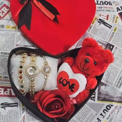 باکس هدیه ساعت و دو عدد دستبند