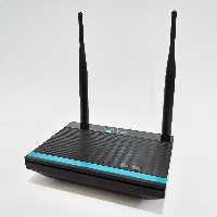 مودم روتر ADSL دو آنتن برند یوتل UTEL A304 سه سال گارانتی