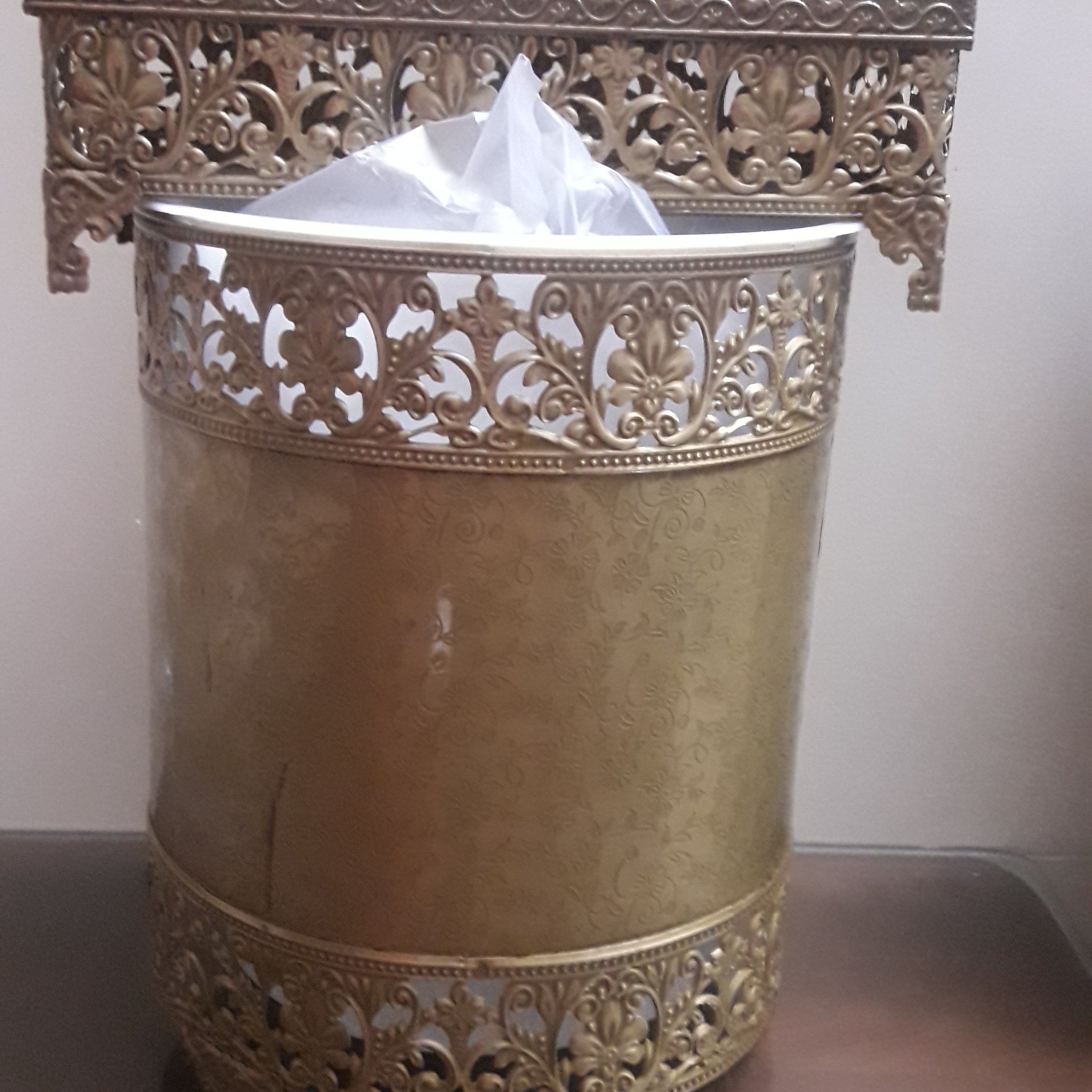 سطل و جا دستمال فلزی