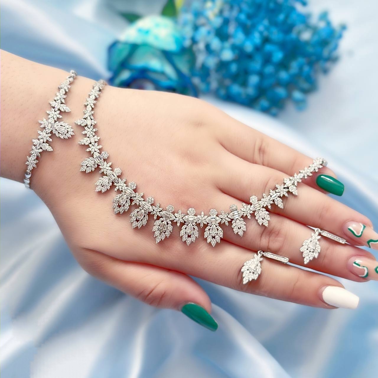 سرویس نقره برلیان خور کد 1010 ( با عیار استاندارد نقره 925)