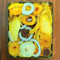 میوه خشک باکس مخلوط شیرین  300 گرمی نانا