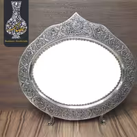 آینه تاج دار بیضی دستساز قلمزنی گل و مرغ  اعلاء سیاه قلم طرح نقره