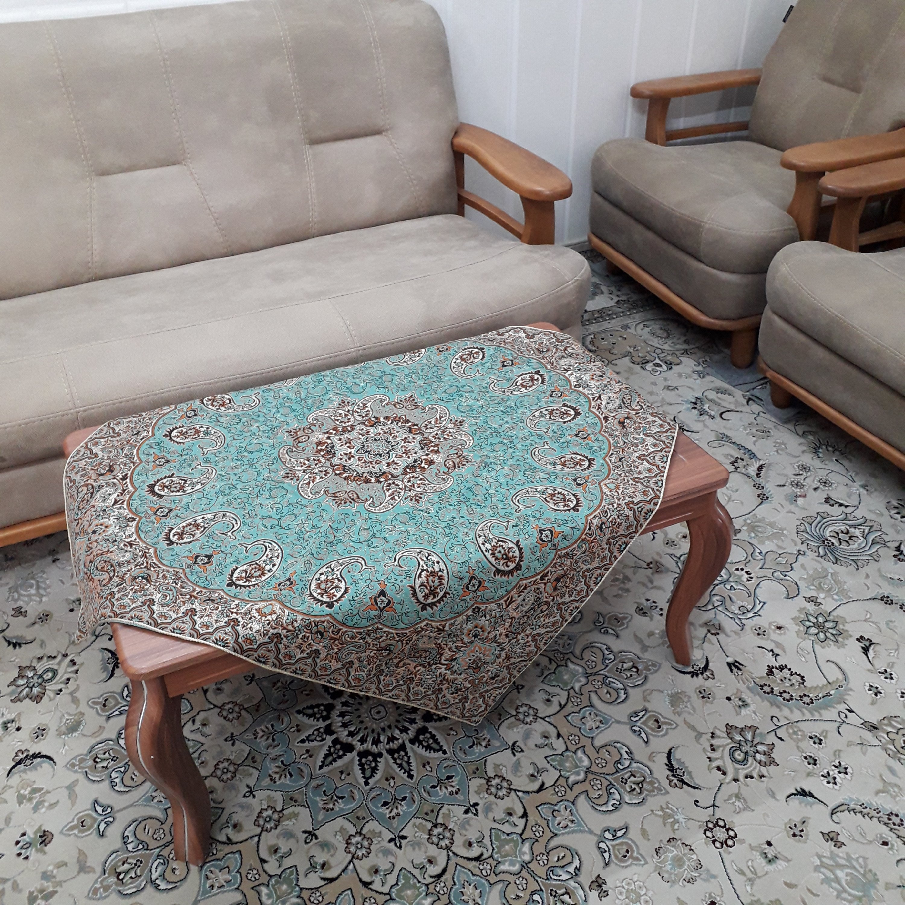 رومیزی ترمه  مربع  مدل نسترن