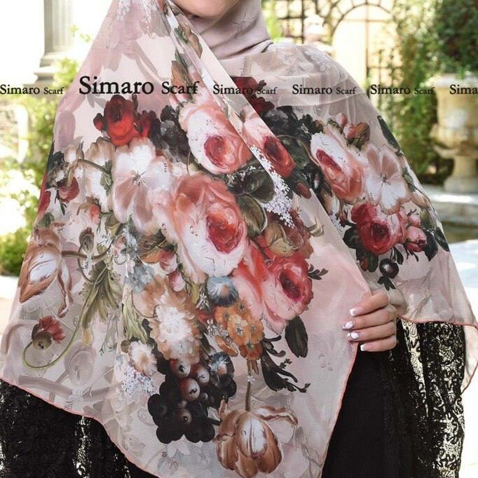 روسری کرپ حریرحاشیه دار