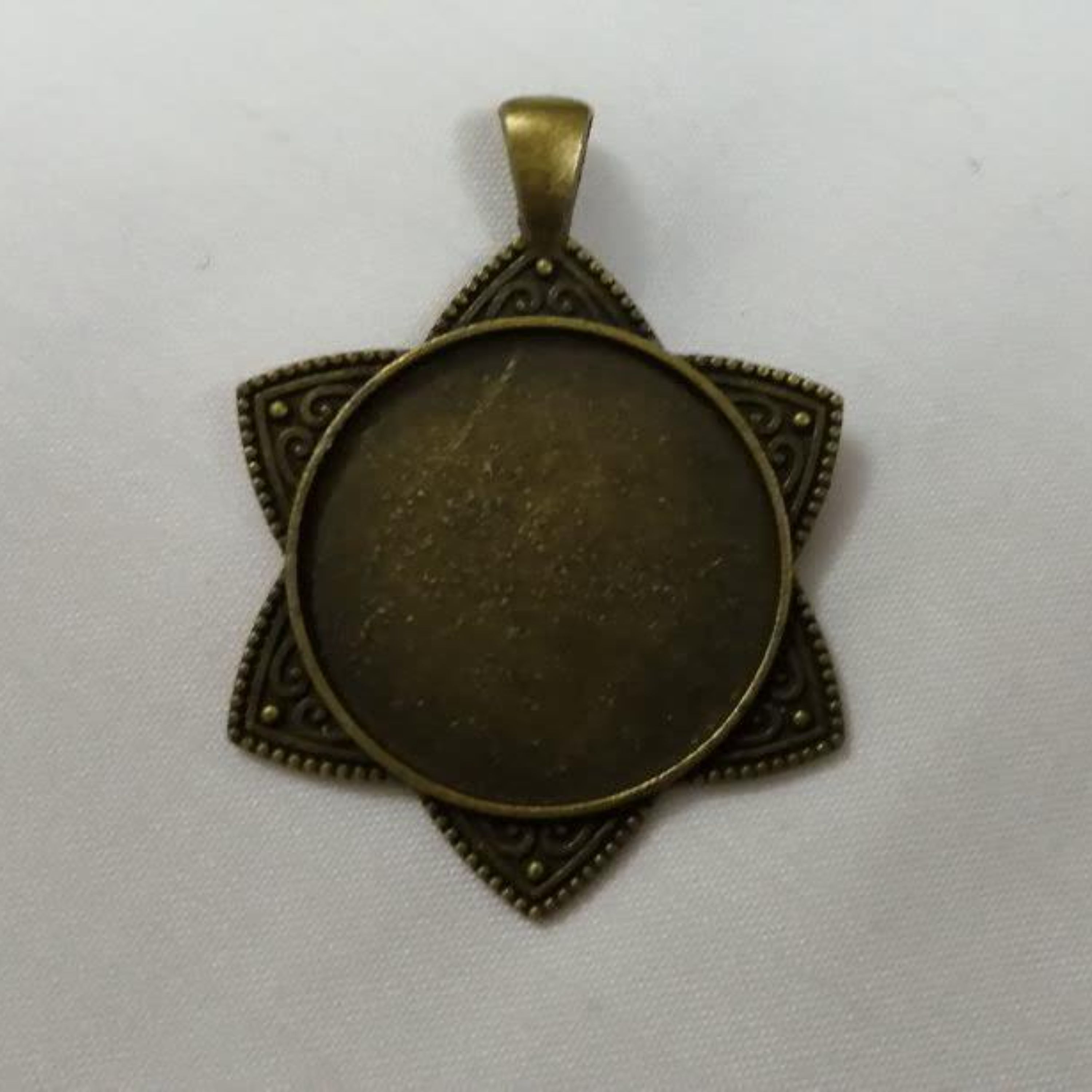 قالب دایره ستاره ای شکل