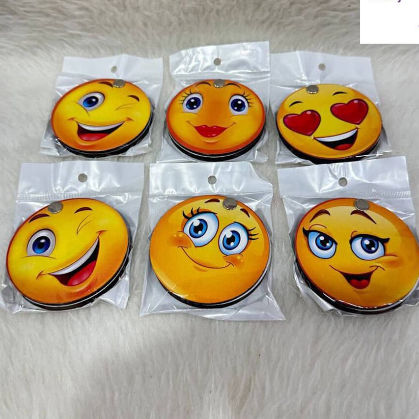 آینه آرایشی تو جیبی طرح ایموجی