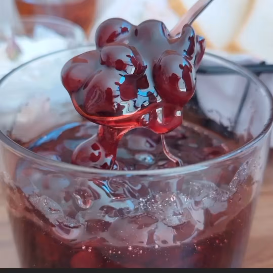 مربای آلبالوی بدون هسته و پر از میوه و ملس