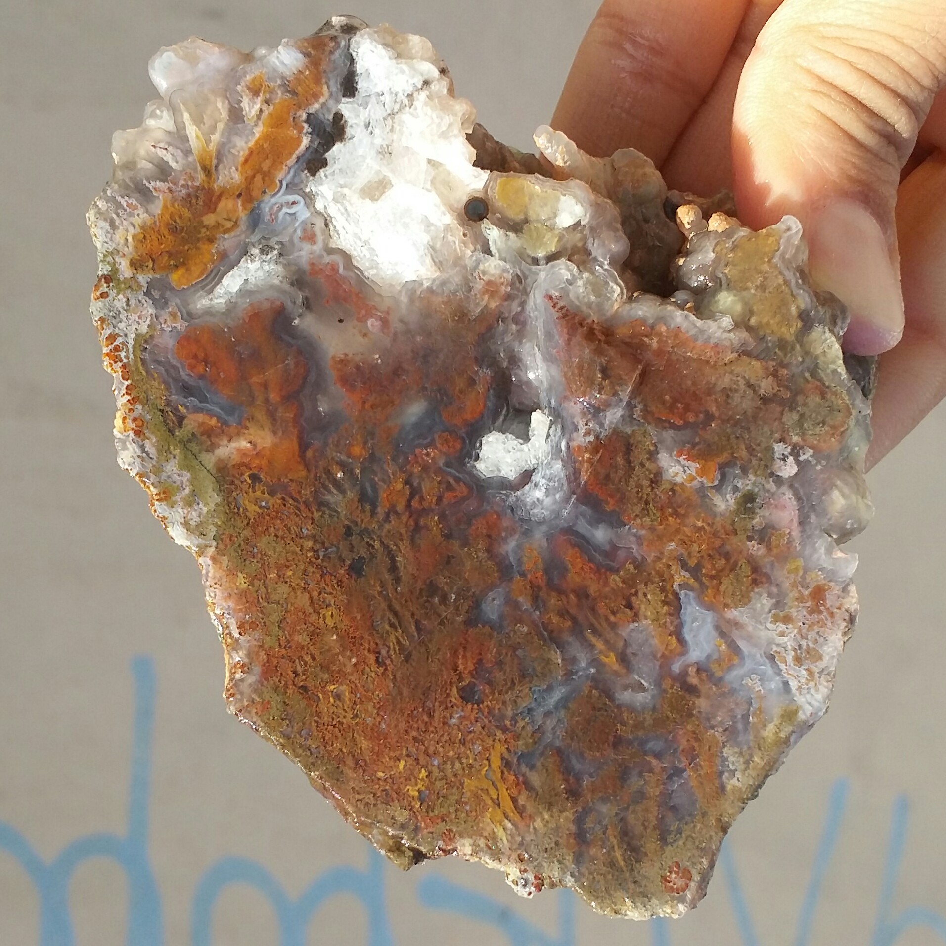 اسلایس سنگ راف عقیق شجر منظره 7رنگ درشت
 100 در 100 طبیعی شاهکار خلقت
تابلو نقاشی طبیعی
با قابلیت ساخت چند نگین
کد10844