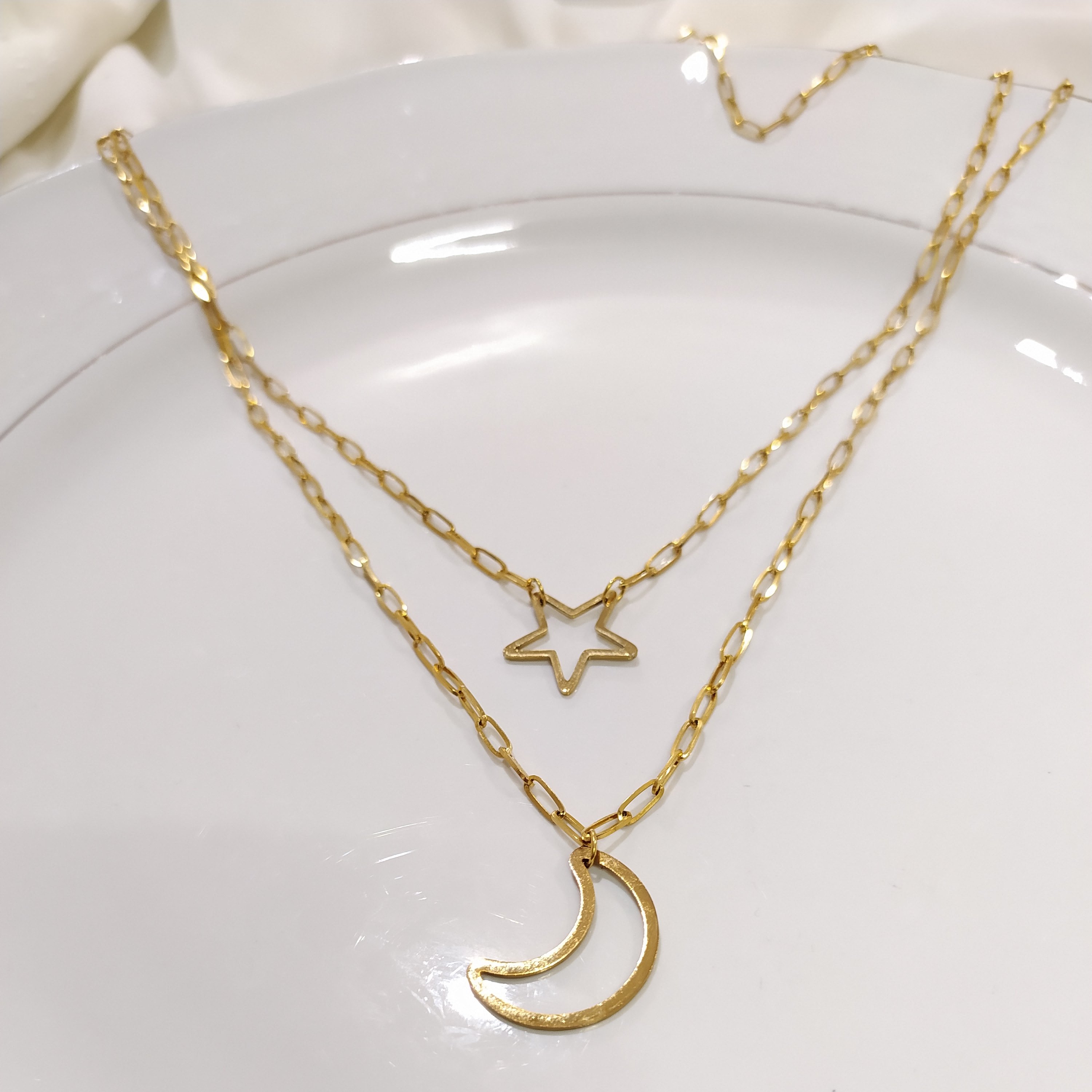 گردنبند دو ردیفه ماه و ستاره