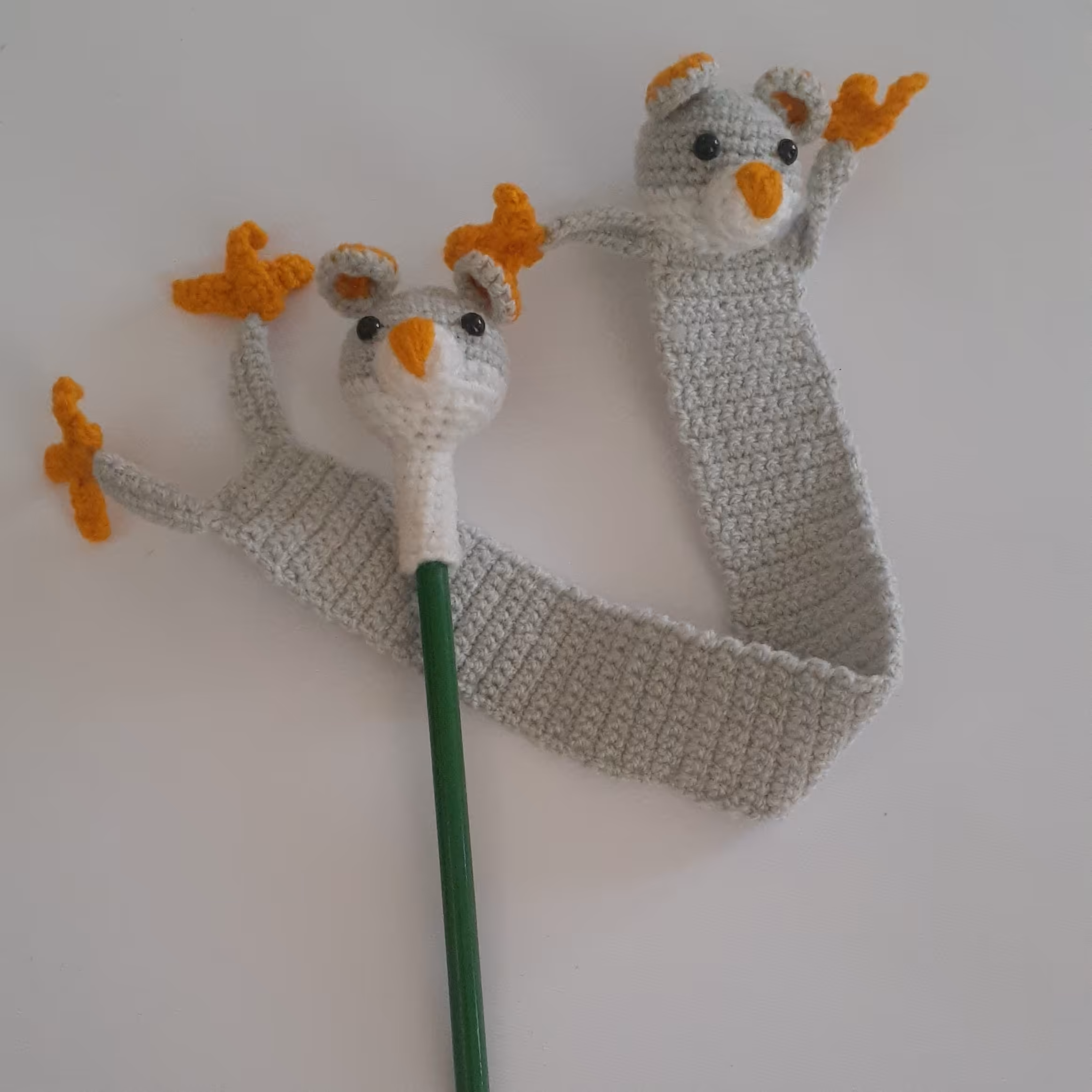 سرمدادی و بوک مارک نشانگر کتاب دستبافت