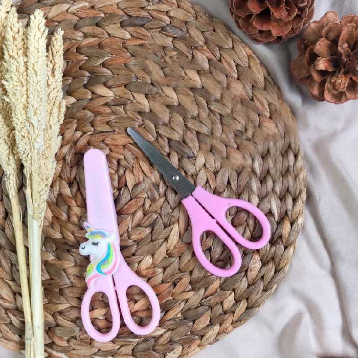 قيچی غلاف دار طرح يونيکورن