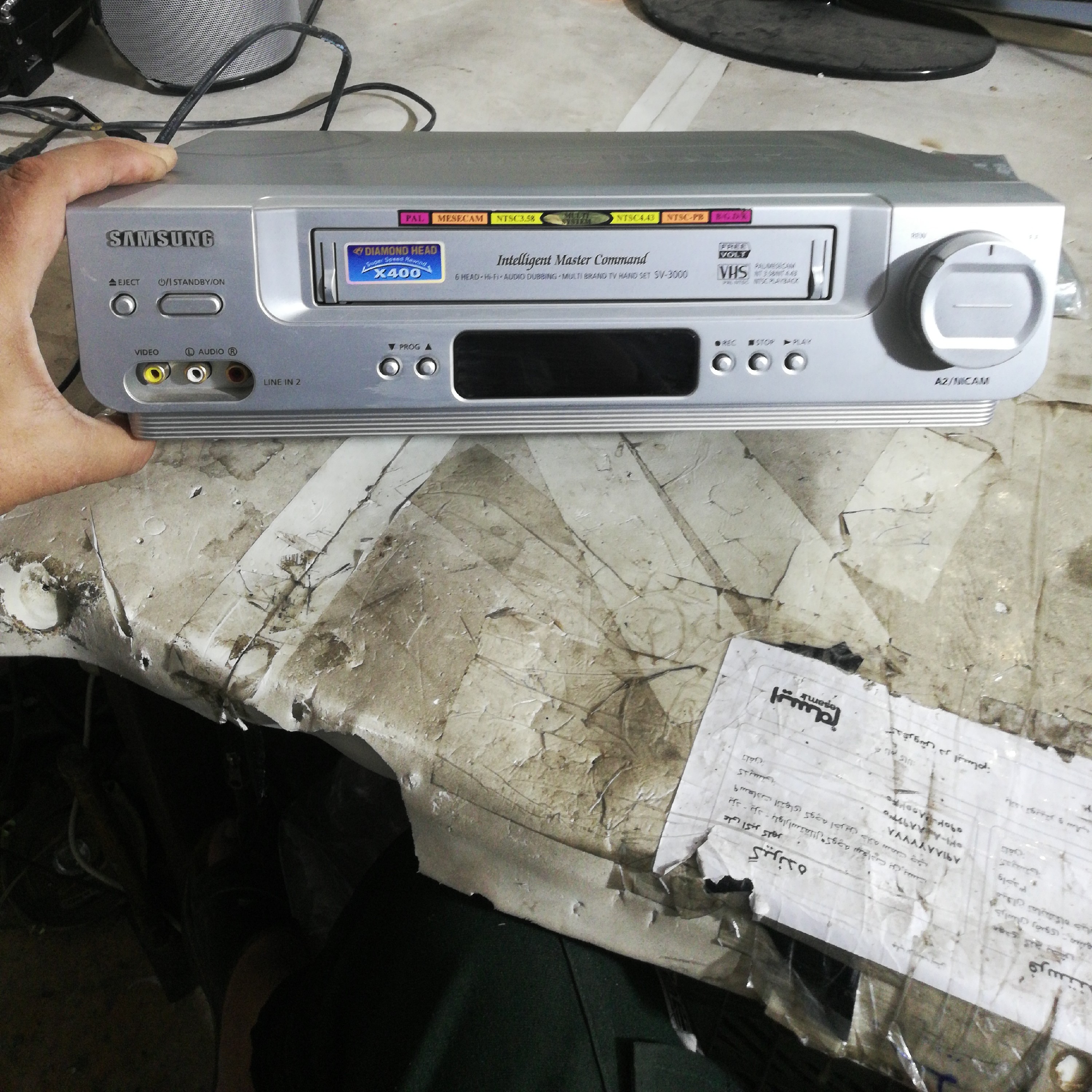 دستگاه ویدیو سالم و تمیز 