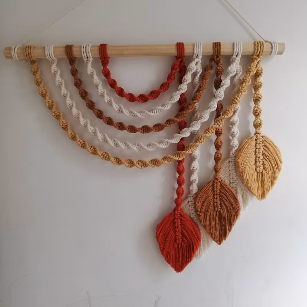 دیوارکوب مکرومه بافی طرح رنگین