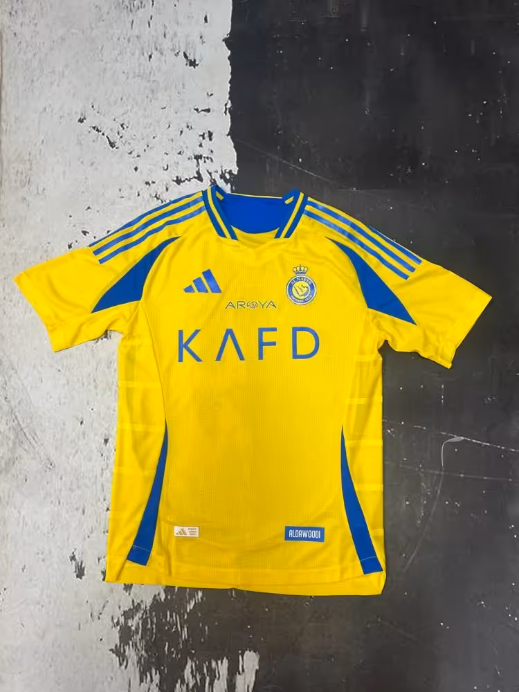 لباس اول النصر 2025 پلیری