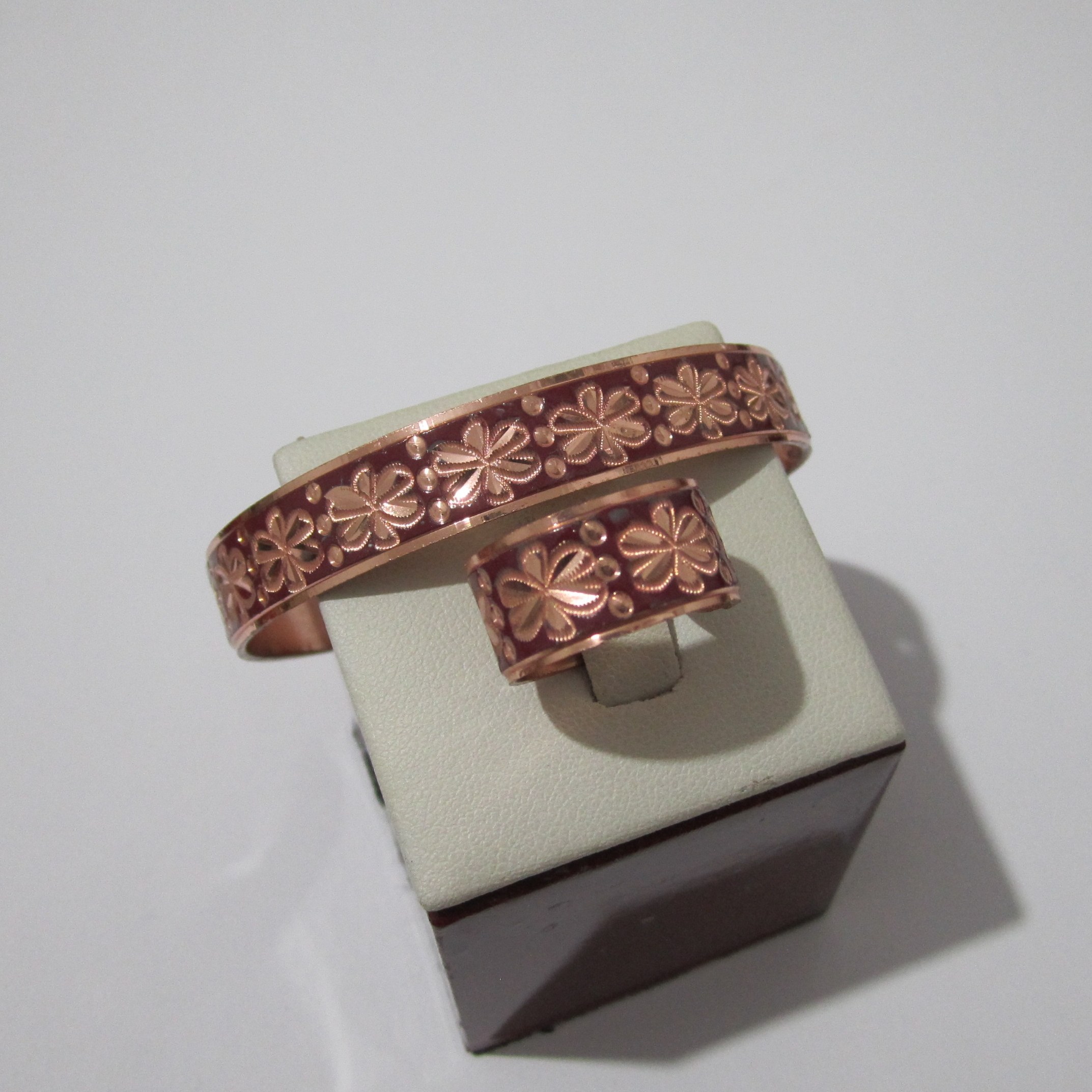 دستبند و انگشتر مسی فری سایز 