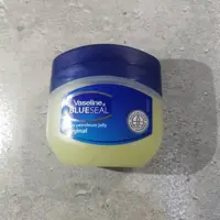 کرم وازلین مدل بلوسیل با ژل نفت خالص اصل حجم 50 میلی لیتر Vaseline BLUESEAL pure petroleum jelly