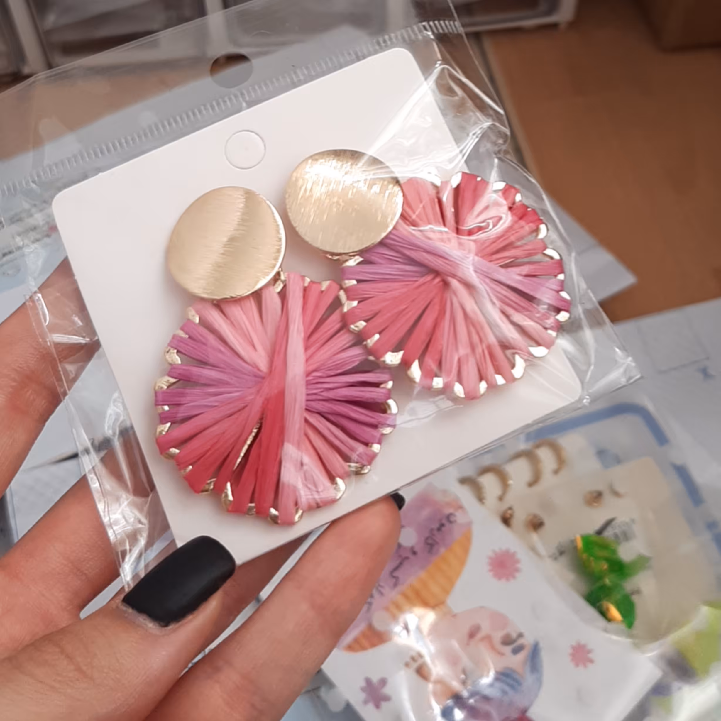 گوشواره رنگی رنگی