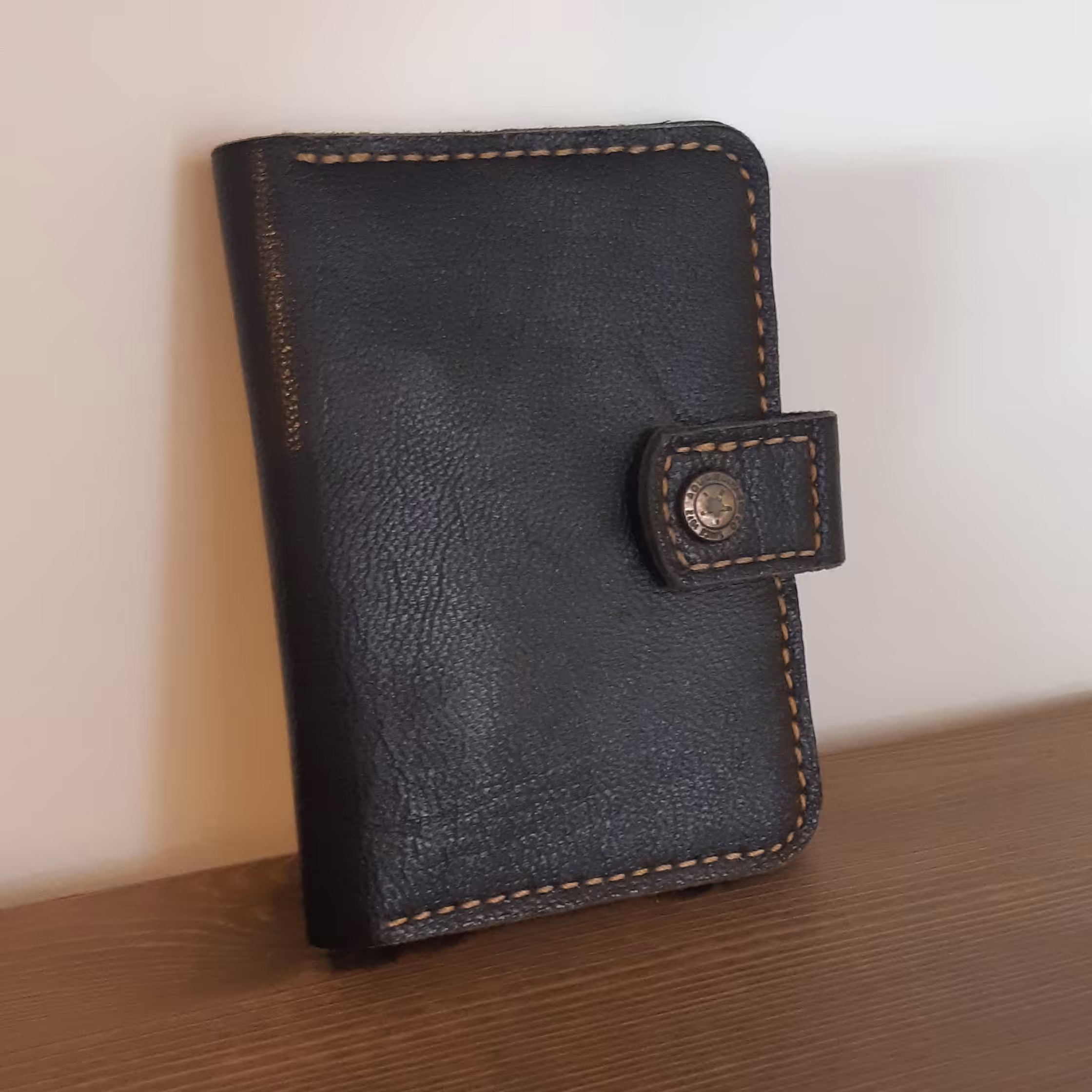 کیف پول چرم