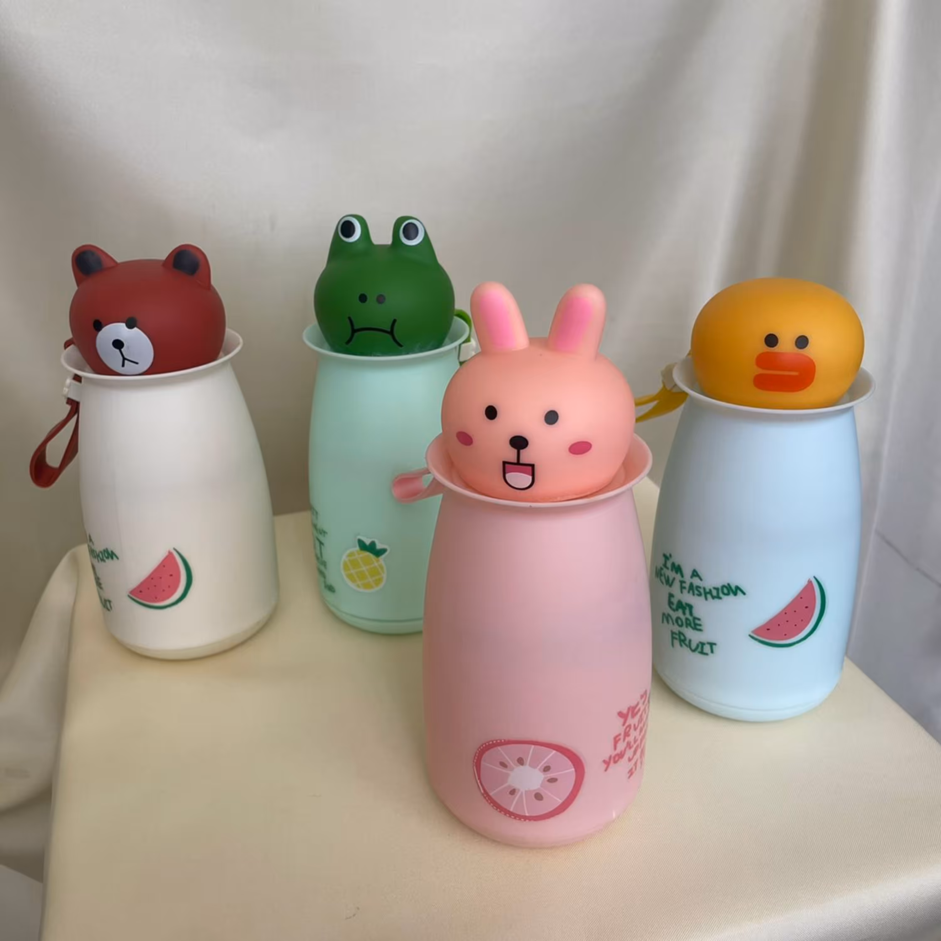 قمقمه شیشه ای روکش سیلیکونی طرح سر حیوانات