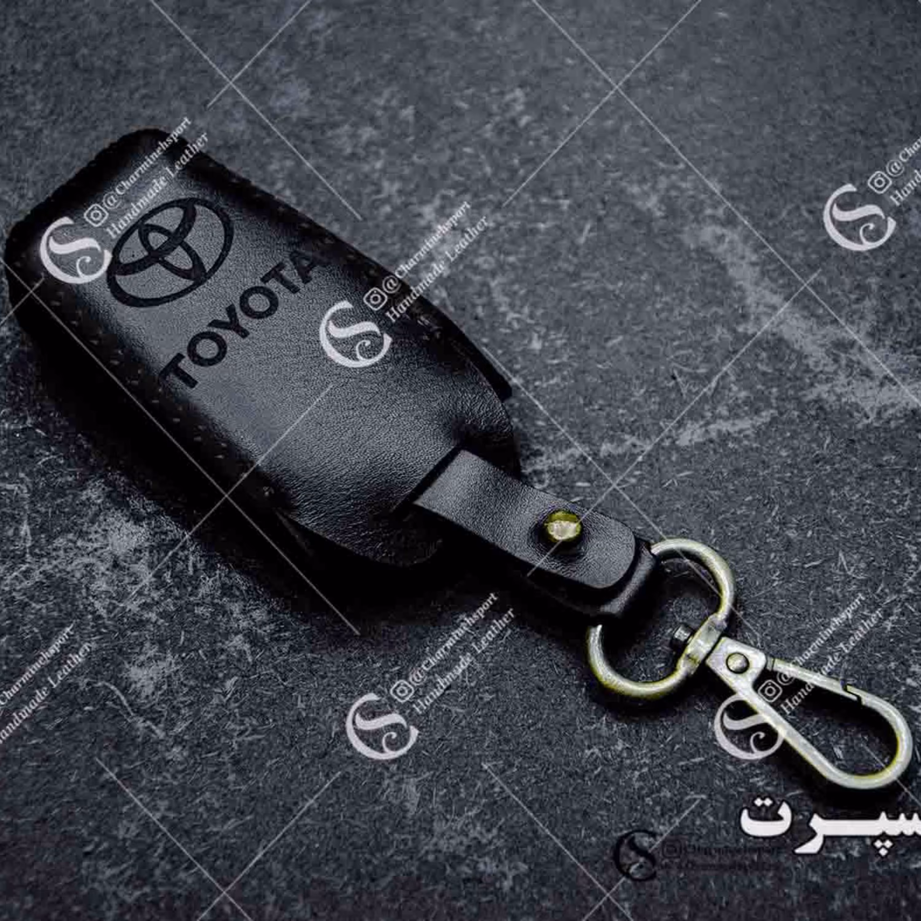 جاسوییچی چرم طبیعی گاوی مشکی مناسب تویوتا پریوس