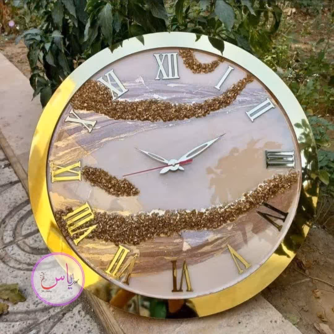 ساعت طلایی قطر60