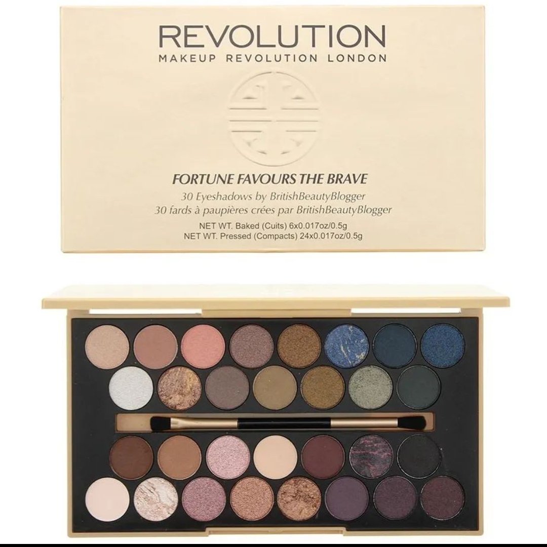 پالت سایه چشم 30 رنگ فورچون فیورز رولشون
Revolution Fortune Favours The Brave 30 Eyeshadows palette