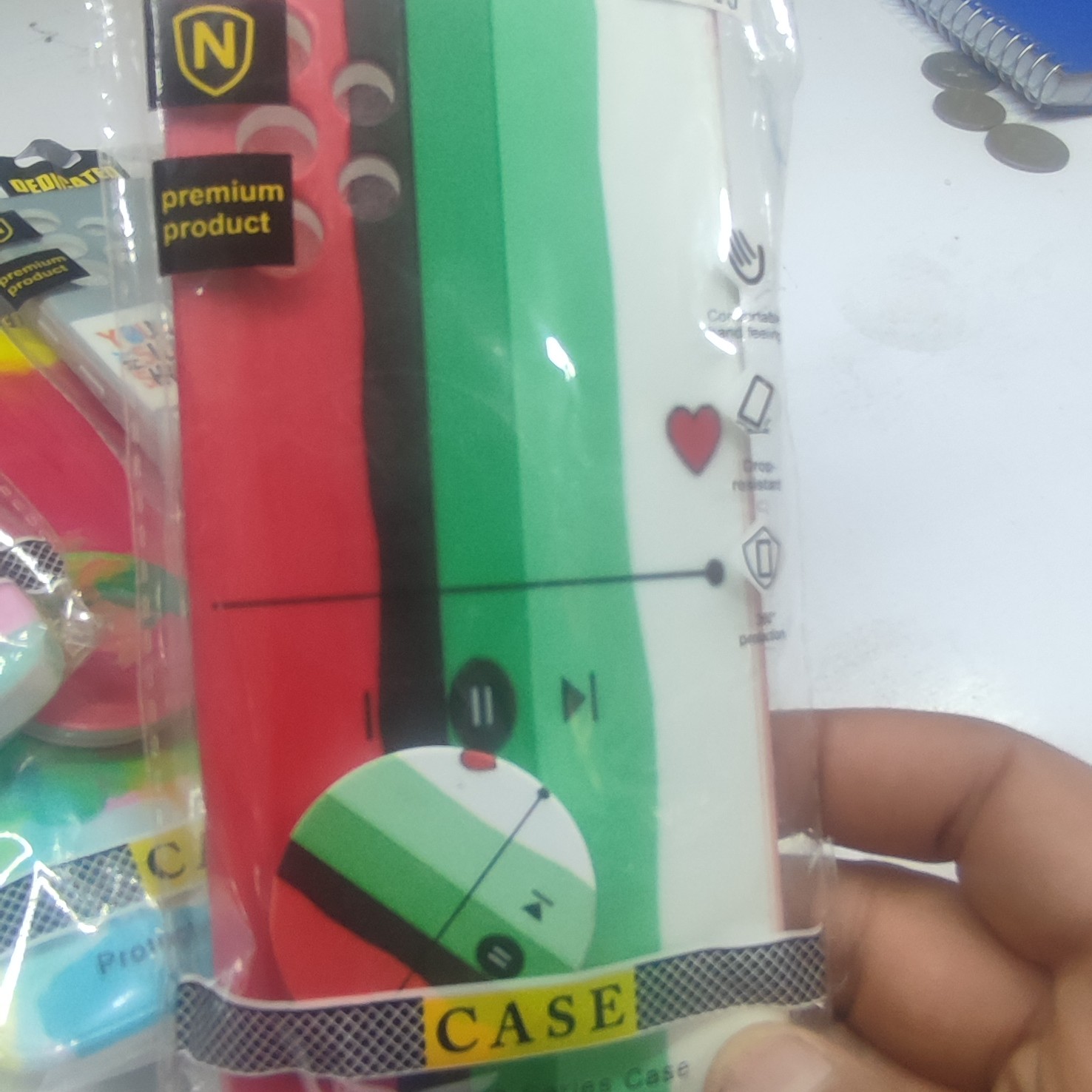 گارد پاپ سوکت دار سیلیکونی آبرنگی