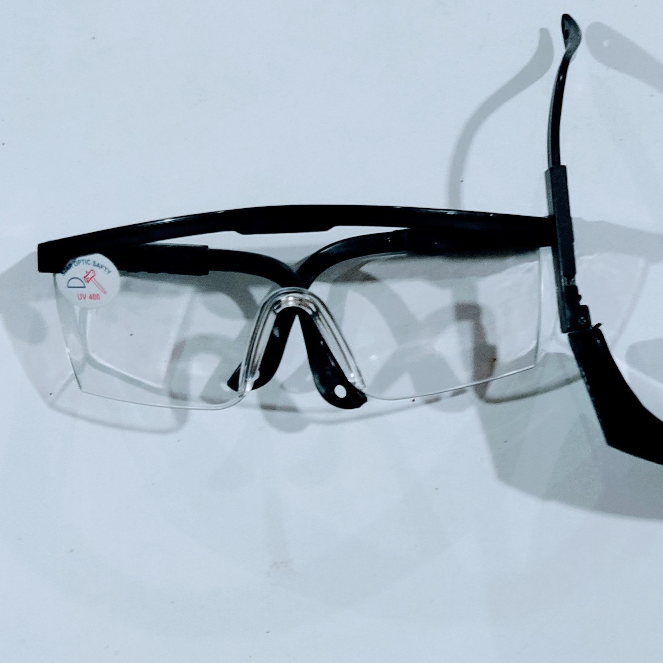 عینک یووی تک پلاست