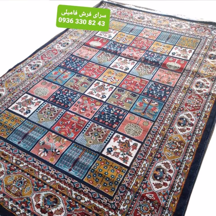 فرش سنتی طرح خشتی رنگ سرمه ای کد49