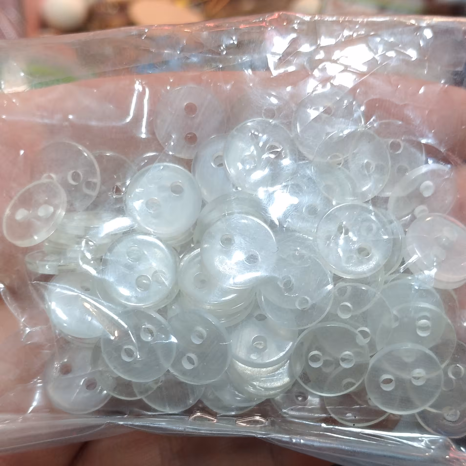 دگمه شیشه ای پیراهنی 1 بسته 100 عددی