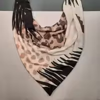 روسری نخی ویسکوز دور دستدوز  برند پارند کد 06