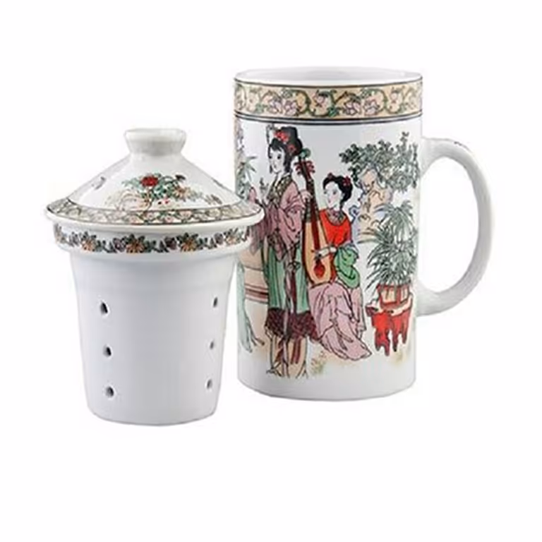 لیوان دمنوش چای سبز