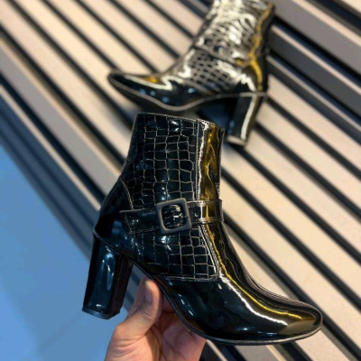 پوتین زنانه