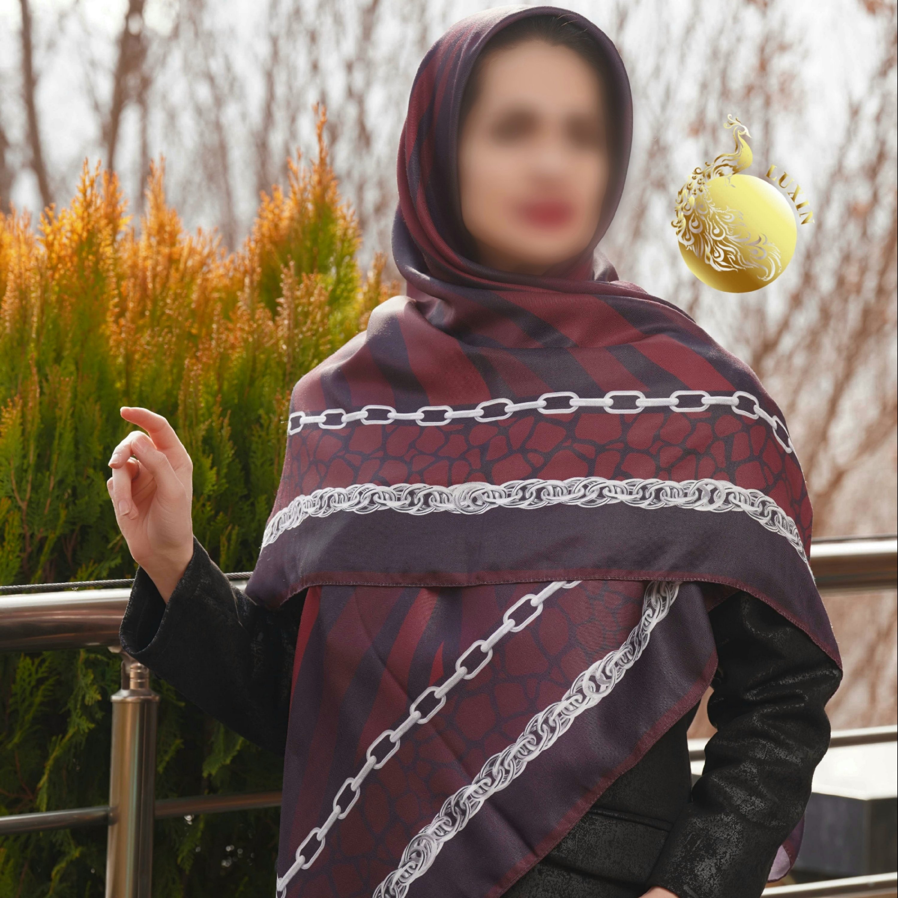 روسری زرشکی پلنگی قواره بزرگ (رنگبندی دارد)