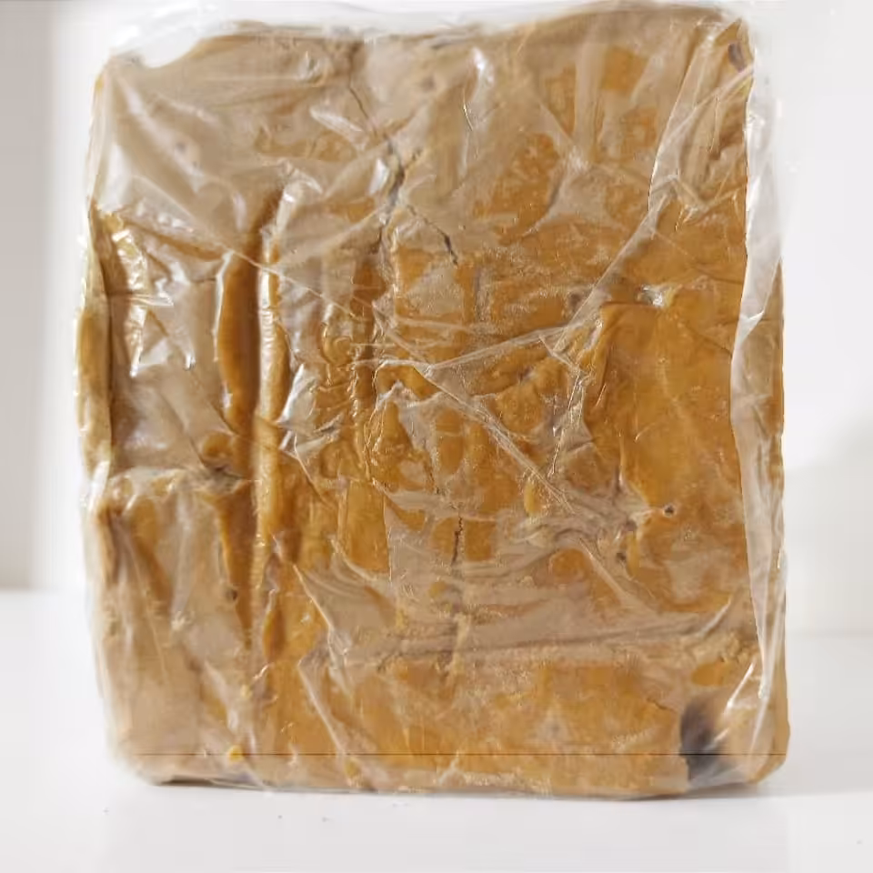 شکر  سرخ خمیری کاملا نرم (طبرزرد) 