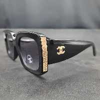 عینک آفتابی زنانه ومردانه مارک چنل(مشکی)