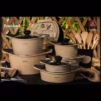 سرویس قابلمه چدن گرانیت 14 پارچه برند راکلند مدل موجی رنگ کرم