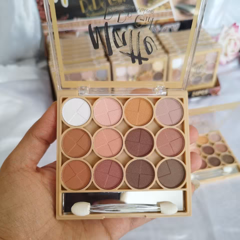پالت سایه 12 رنگ (کد03) دودوگرل  DODO girl  matte محصول آرایشی مراقبتی پوست شب و روز