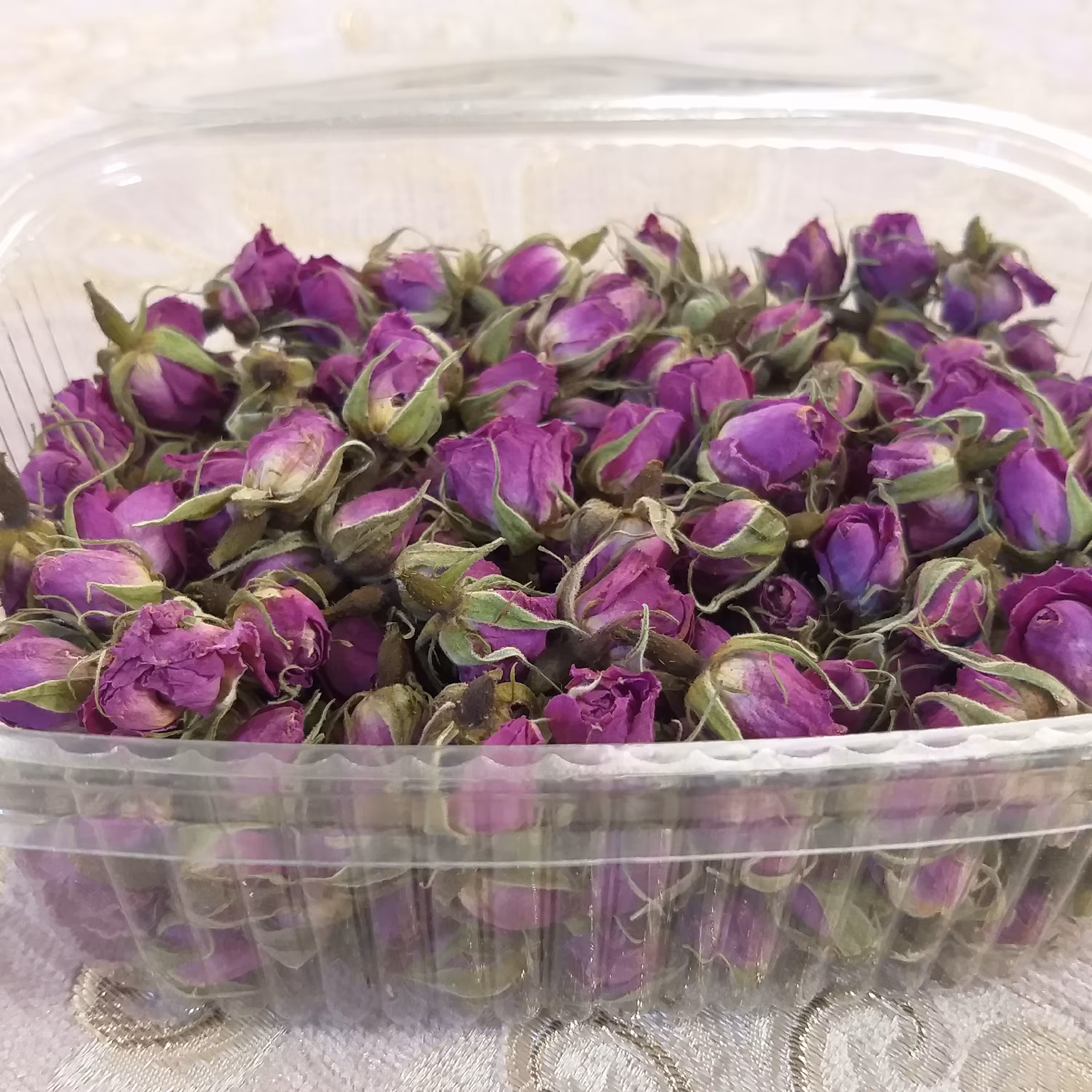 غنچه گل محمدی کاشان