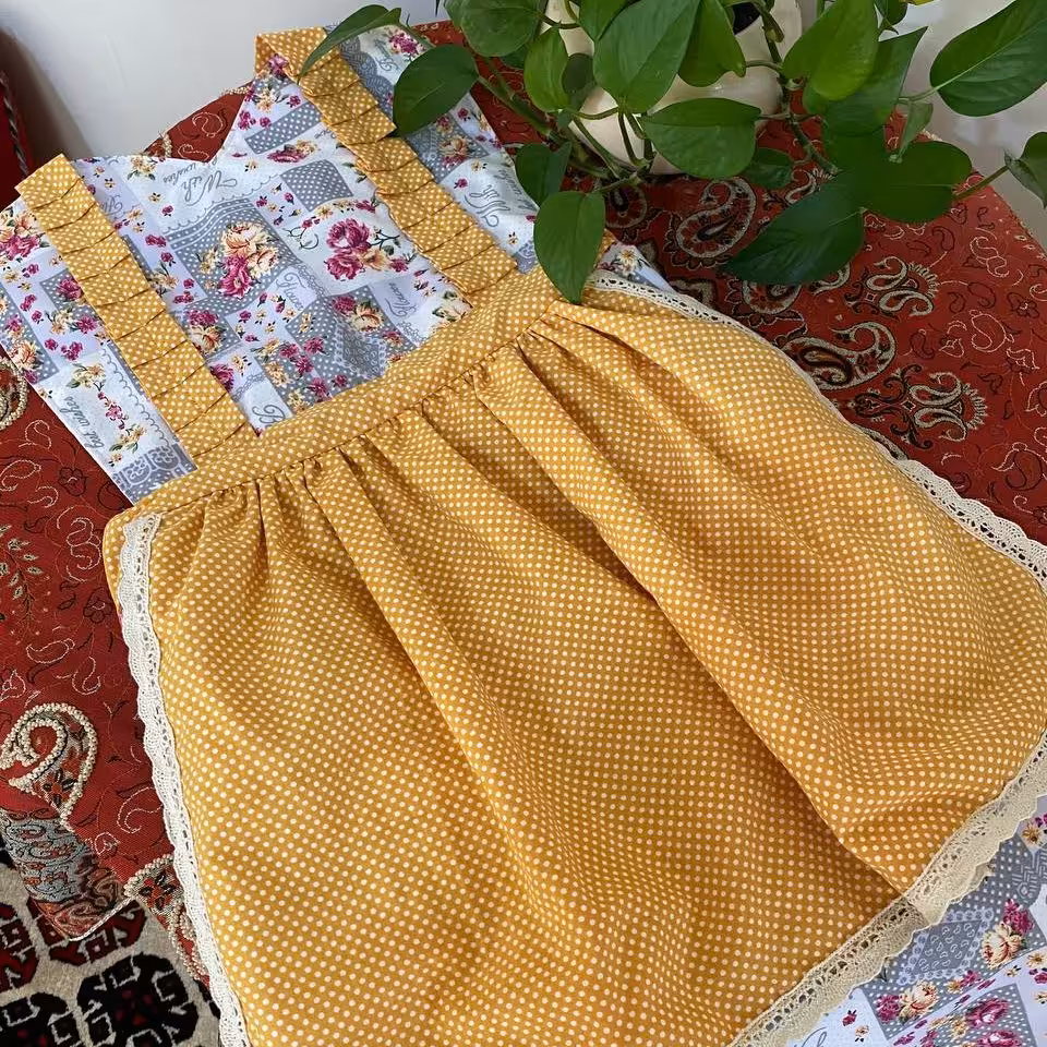 پیشبند طرح قلب   