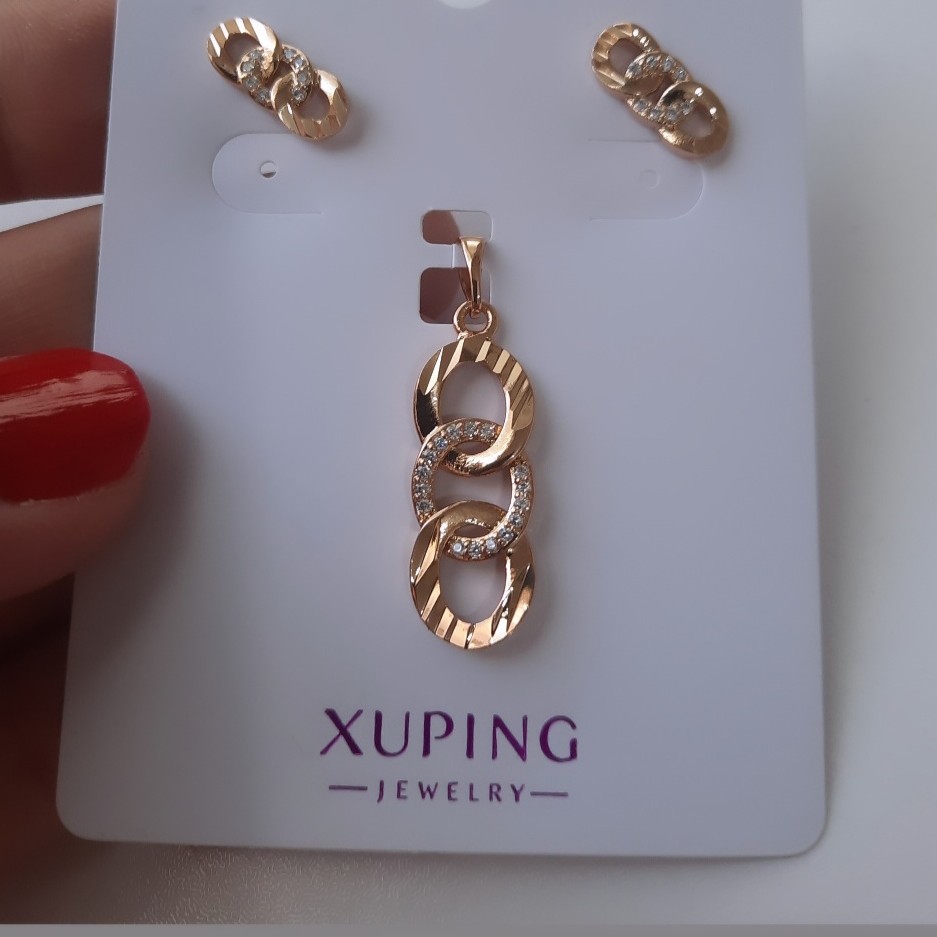 نیم ست  ژوپینگ عالی مشابه طلا ،کیفیت عالی، رنگ ثابت، آبکاری طلا ،نگین مخراجکاری شده زیرکنیوم اتریشی بدون ریزش و ضدحساسیت