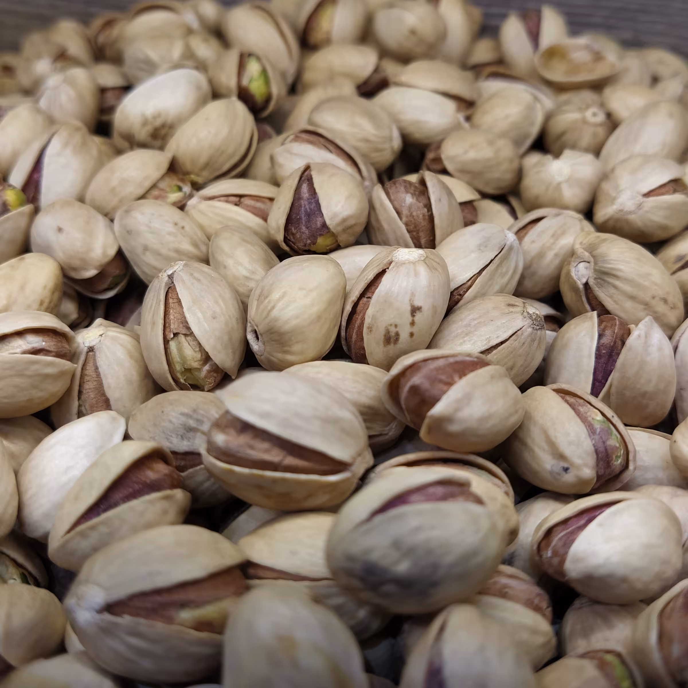 پسته فندقی خام ( 250 گرمی)